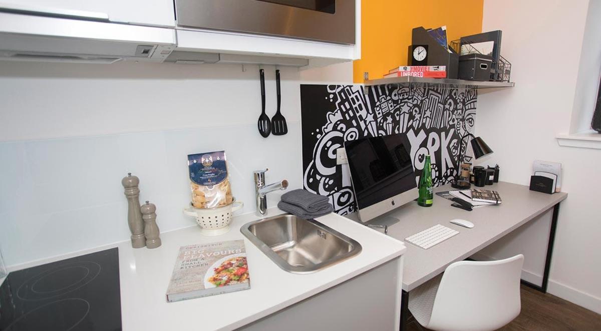 Modern City Living Studios At Riverside In The Heart Of グラスゴー エクステリア 写真